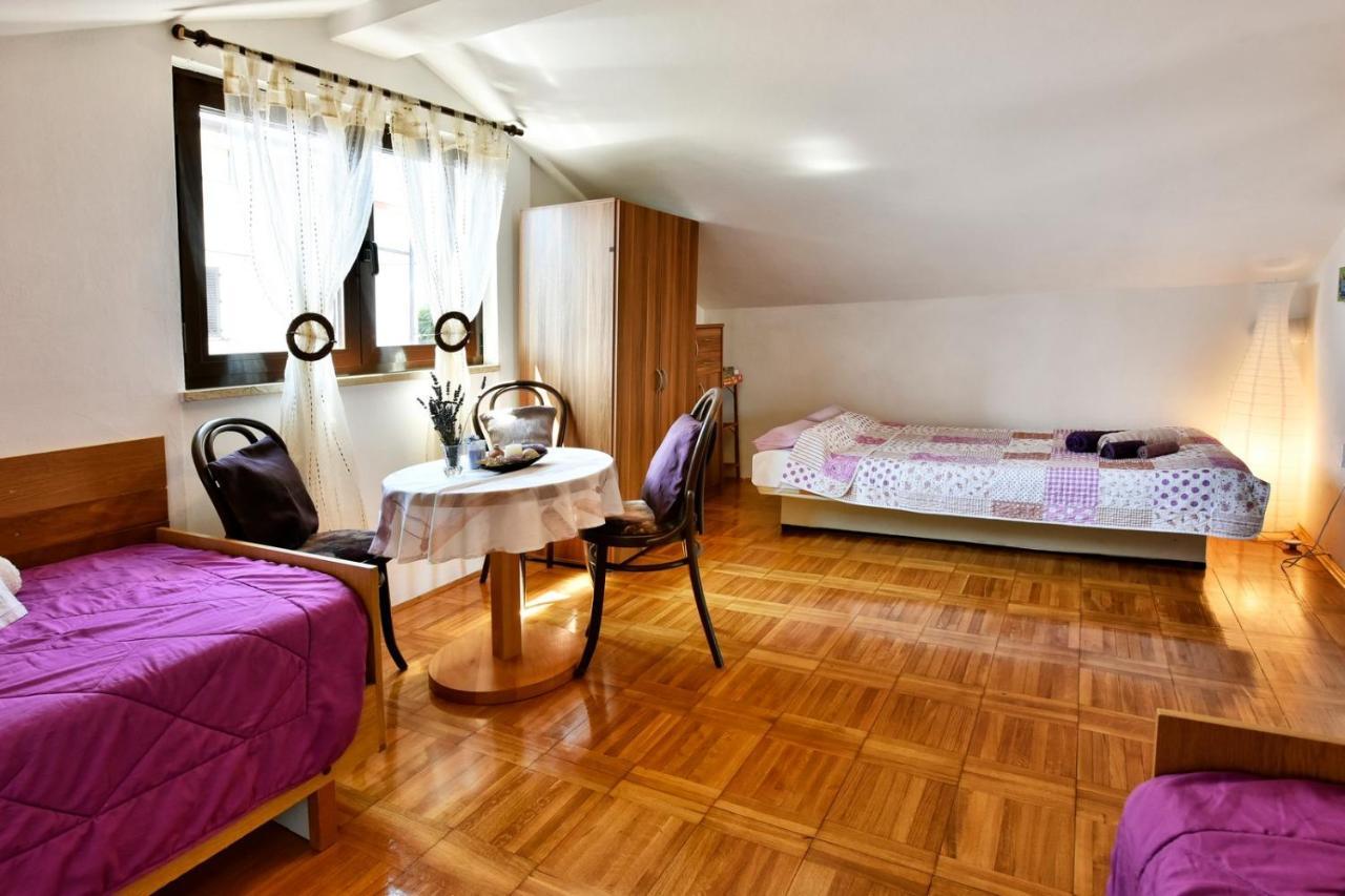 Apartmani Kovac Funtana Kültér fotó